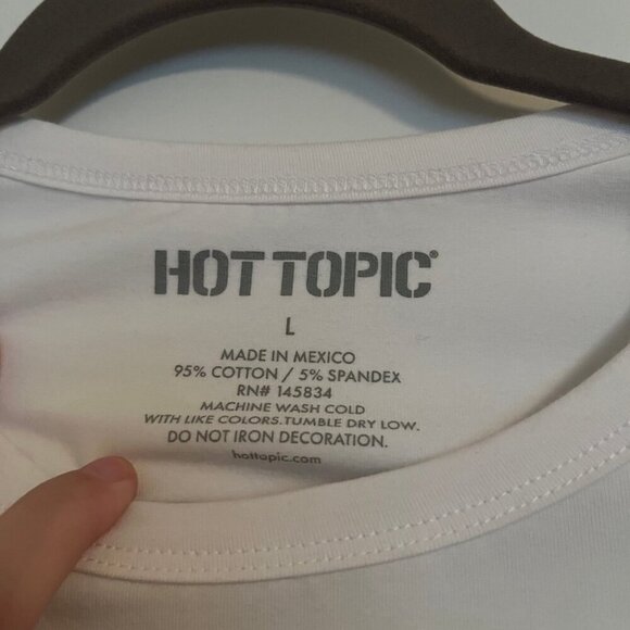 Hot Topic Size Large “I’m Just A Girl” Baby Tee, White - Picture 4 of 5
